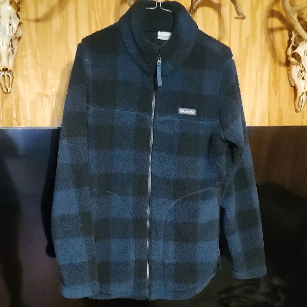 Columbia Women's Black and Dark Blue Plaid Jacket